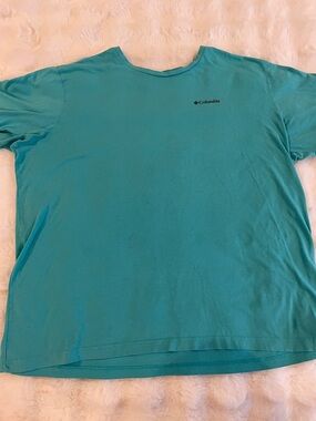 Columbia Women’s Short Sleeve Tee - Teal
